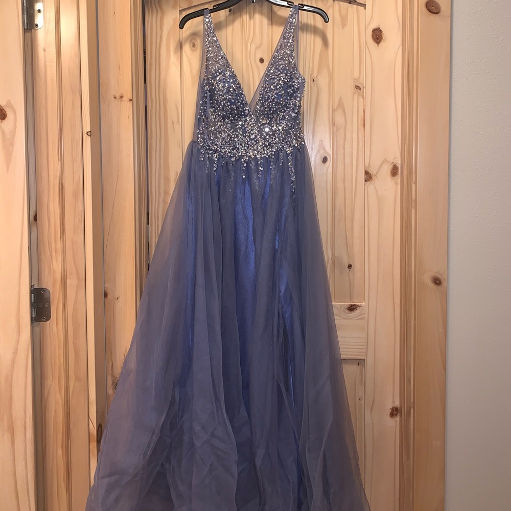 GB prom dress